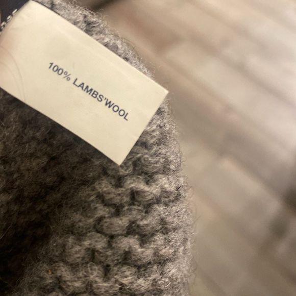 Gap 100% Lambs Wool Men’s Knitted Scarf - Picture 7 of 7